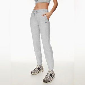 TNA - COZY FLEECE BOYFRIEND
SWEATPANT